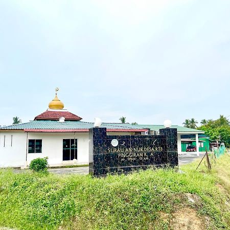 De Qasturee Klia@Kota Warisan Homestay Nearest To Airport Kampong Besut المظهر الخارجي الصورة