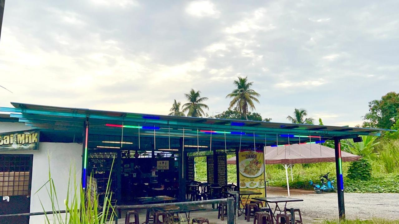 De Qasturee Klia@Kota Warisan Homestay Nearest To Airport Kampong Besut المظهر الخارجي الصورة